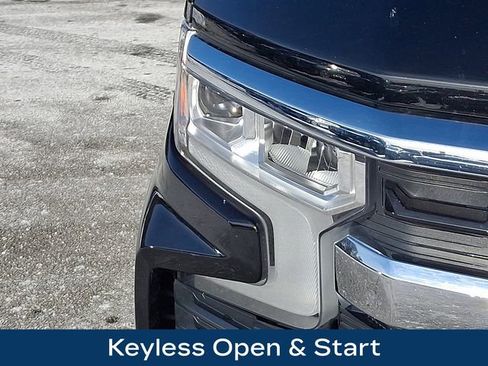 Used 2024 Chevrolet Silverado 1500 LT image 13