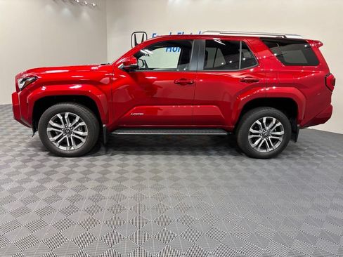 Used 2025 Toyota 4Runner Limited w/ Tow Technology Package AWD/4WD image 2