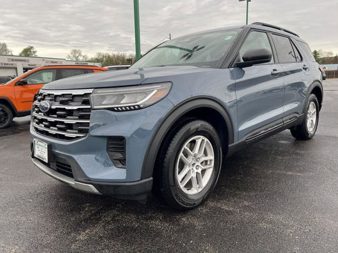 New 2026 Ford Explorer Active image 11