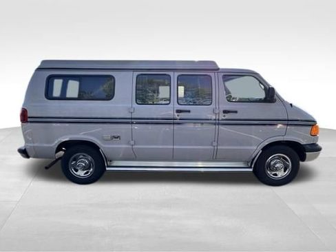 Used 2001 Dodge B2500 RWD image 9