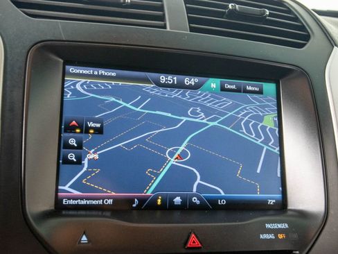 Used 2015 Ford Explorer XLT w/ Equipment Group 202A AWD/4WD image 25