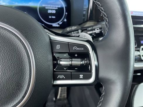 Used 2023 Kia Sorento SX Prestige image 31