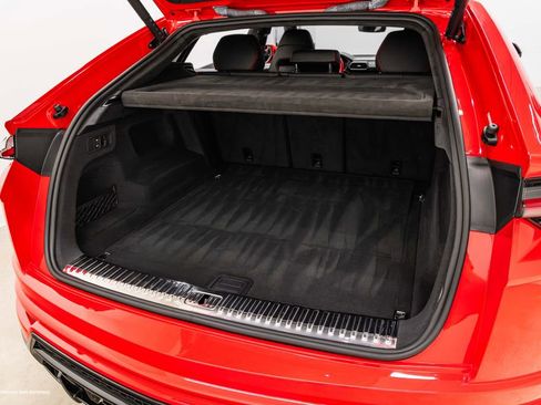 Used 2022 Lamborghini Urus AWD/4WD image 19
