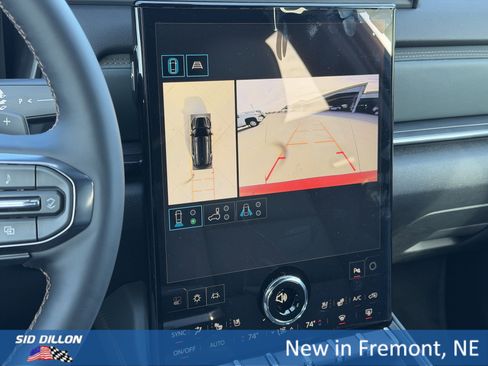 New 2026 GMC Terrain AT4 w/ Convenience Package III image 11