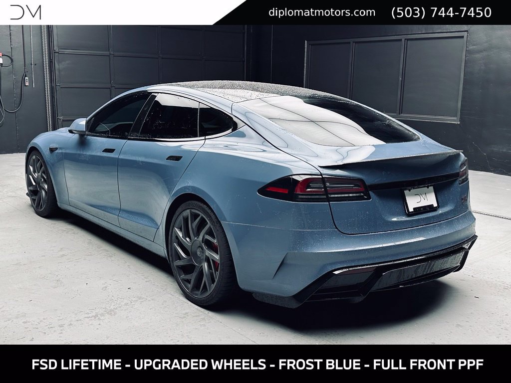 Used 2026 Tesla Model S Plaid AWD/4WD image 4
