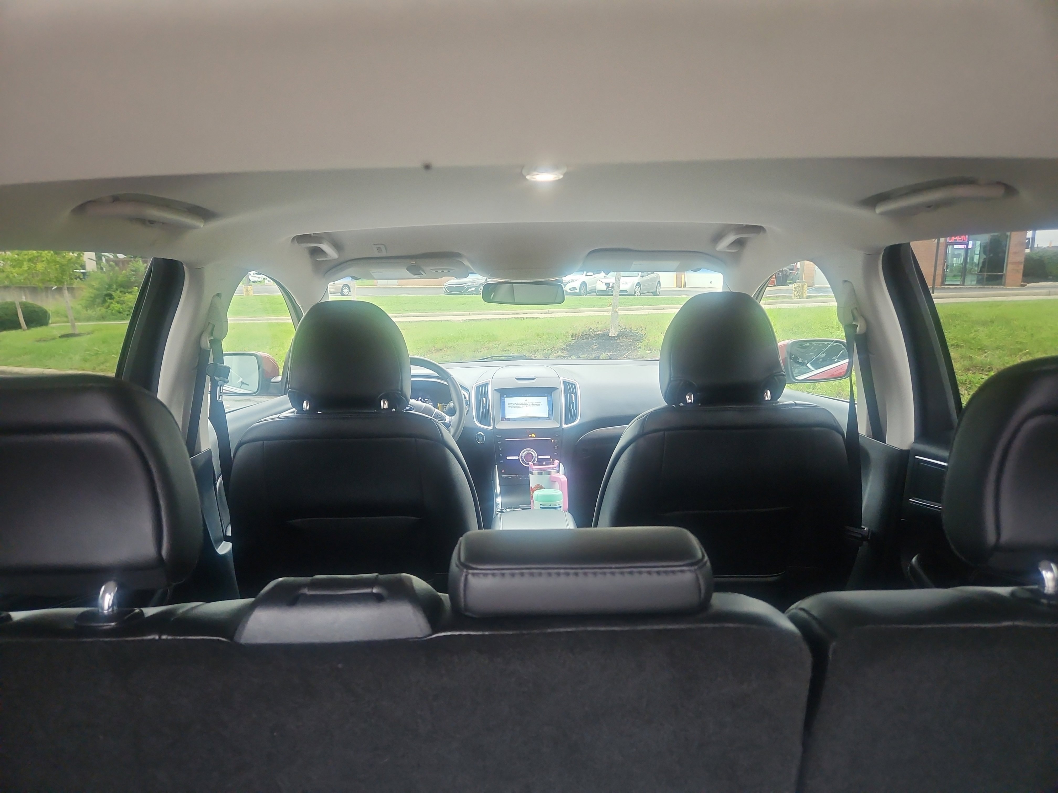 Used 2019 Ford Edge Titanium w/ Cold Weather Package AWD/4WD image 22