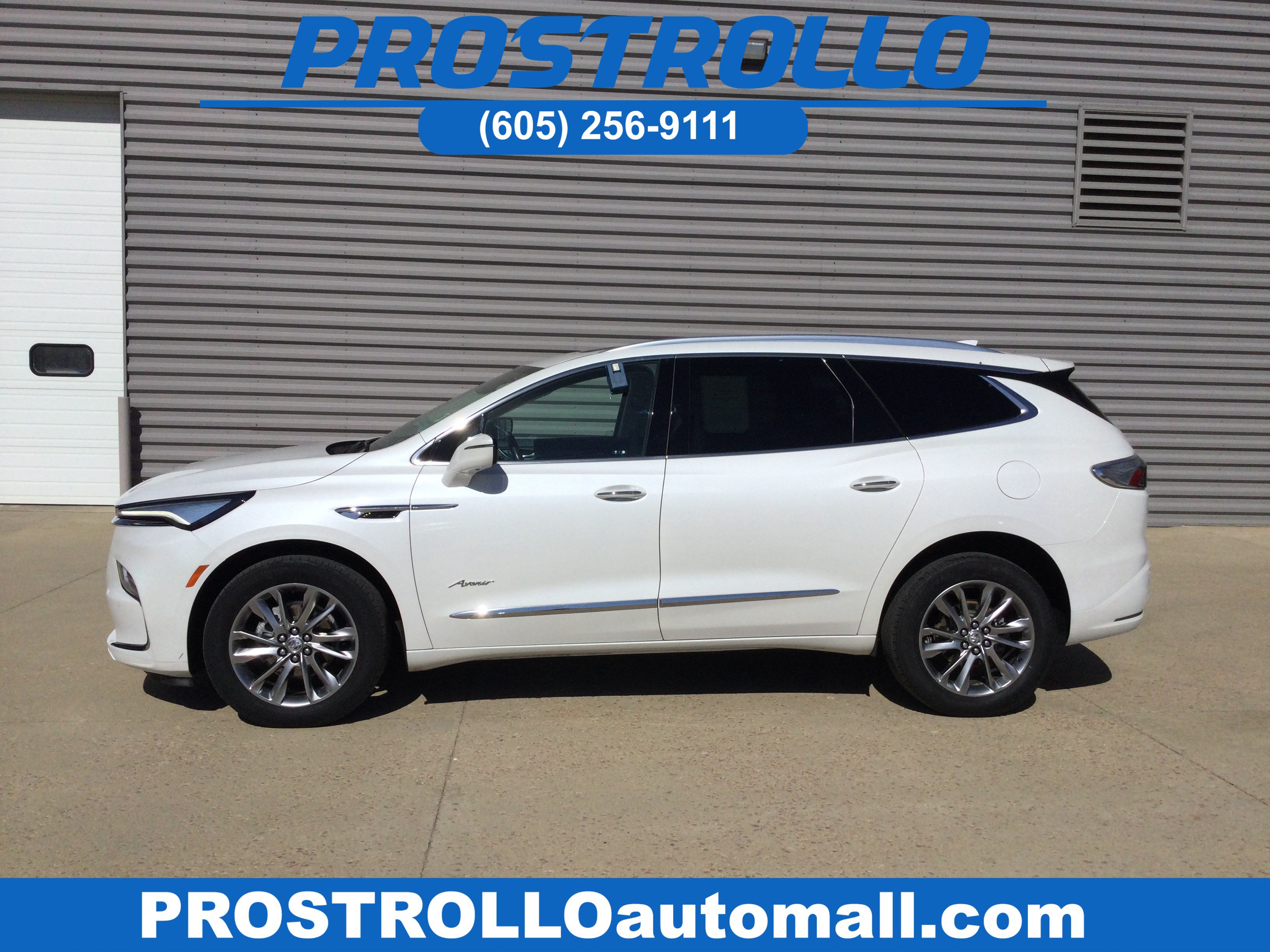 Used 2023 Buick Enclave Avenir w/ Avenir Technology Package AWD/4WD image 1