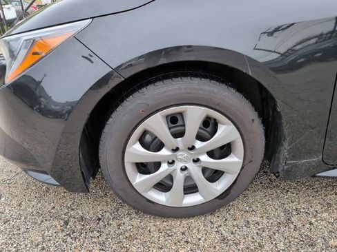 Used 2024 Toyota Corolla LE FWD image 9