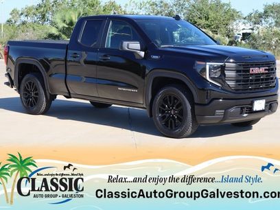 New 2025 GMC Sierra 1500 Pro w/ Graphite Edition