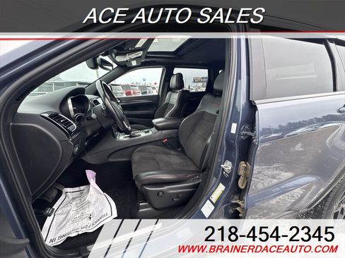 Used 2021 Jeep Grand Cherokee Trailhawk image 6