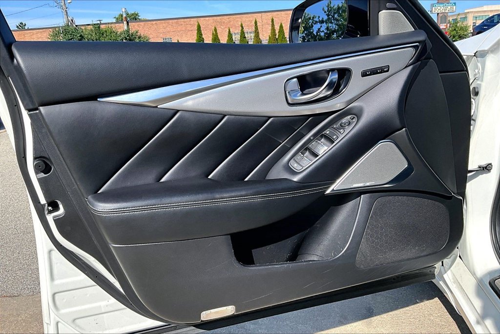 Certified 2023 INFINITI Q50 Luxe w/ Cargo Package AWD/4WD image 14