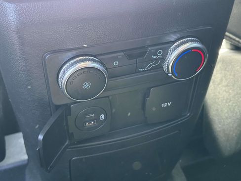 Certified 2022 Ford Explorer XLT w/ Equipment Group 202A image 11