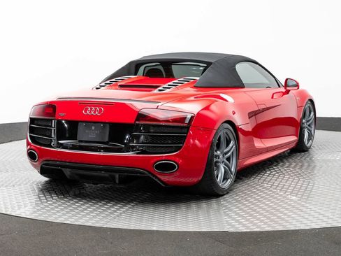 Used 2011 Audi R8 V10 AWD/4WD image 59