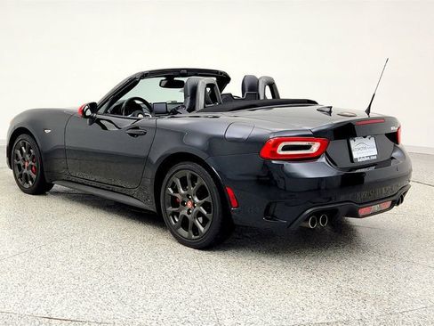 Used 2020 FIAT 124 Spider Abarth w/ Convenience Group image 7