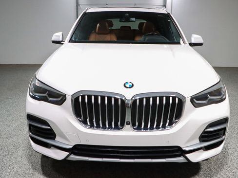 Used 2023 BMW X5 sDrive40i w/ Climate Comfort Package image 4