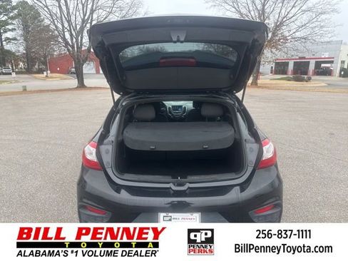 Used 2017 Chevrolet Cruze LT w/ Convenience Package image 17