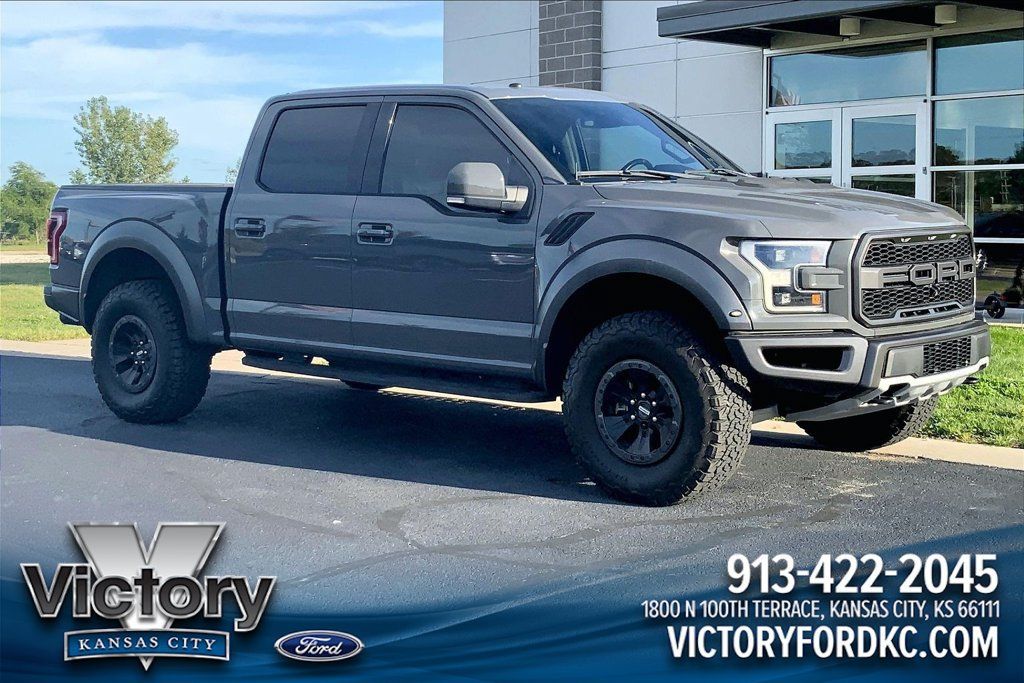 Used 2018 Ford F150 Raptor w/ Equipment Group 802A Luxury AWD/4WD image 1