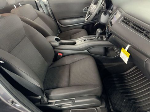 Used 2016 Honda HR-V EX image 29