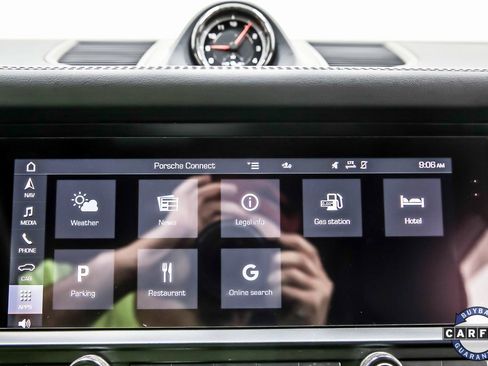 Used 2021 Porsche Macan S w/ Premium Package image 22