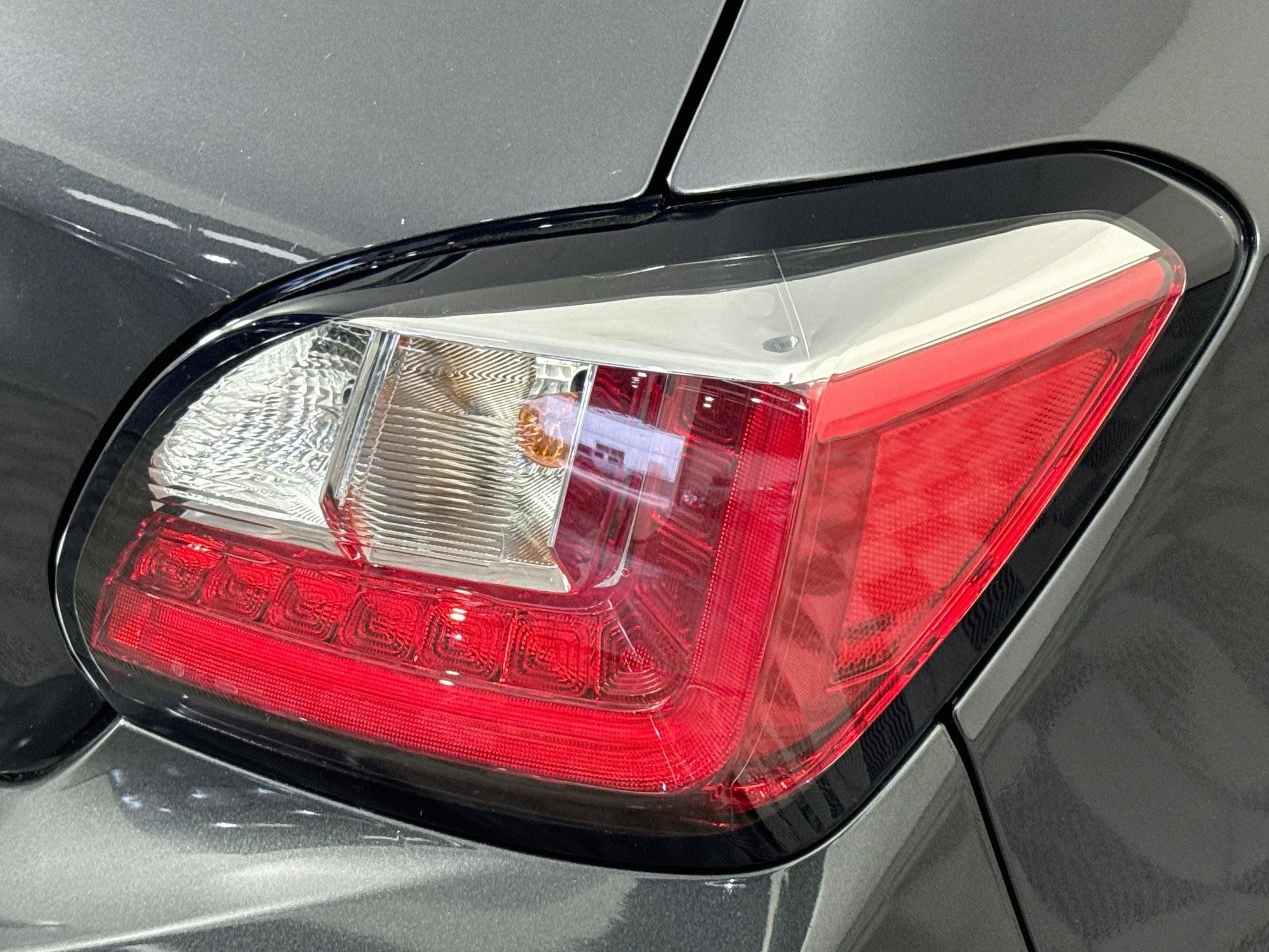 Used 2024 Mitsubishi Mirage ES FWD image 31