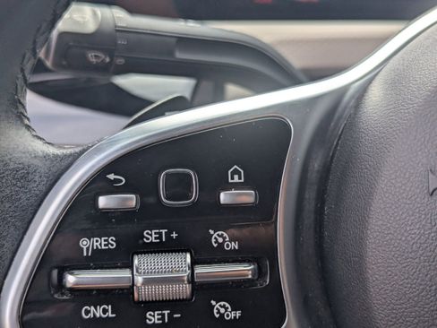 Used 2022 Mercedes-Benz A 220 image 29