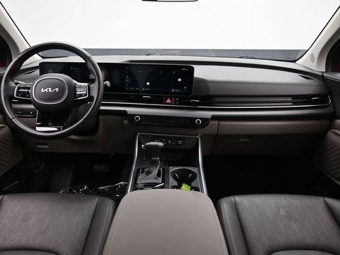 Used 2025 Kia Carnival EX FWD image 43