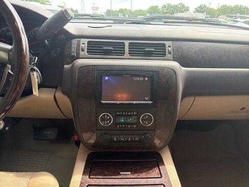 Used 2012 GMC Sierra 2500 Denali AWD/4WD image 18