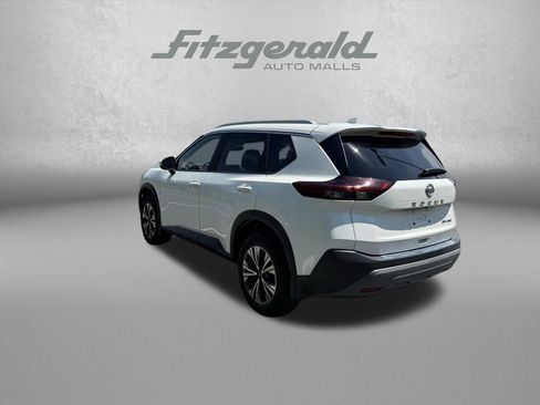 Used 2023 Nissan Rogue SV w/ SV Premium B Package AWD/4WD image 5