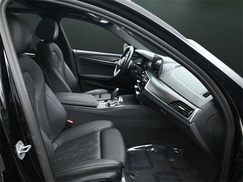 Used 2023 BMW 540i xDrive 540i xDrive w/ M Sport Package image 21