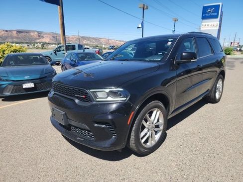 Used 2024 Dodge Durango GT AWD/4WD image 2