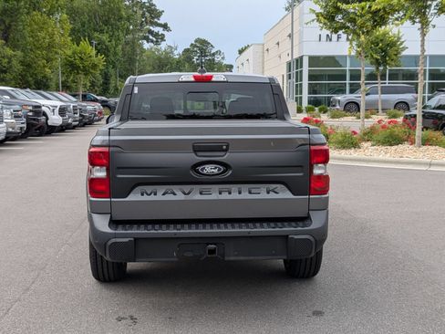 Used 2025 Ford Maverick Lariat AWD/4WD image 4