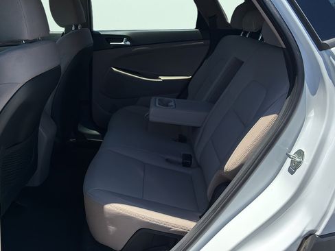 Used 2021 Hyundai Tucson Value FWD image 15
