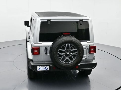 New 2024 Jeep Wrangler Unlimited Sahara w/ Technology Group image 34