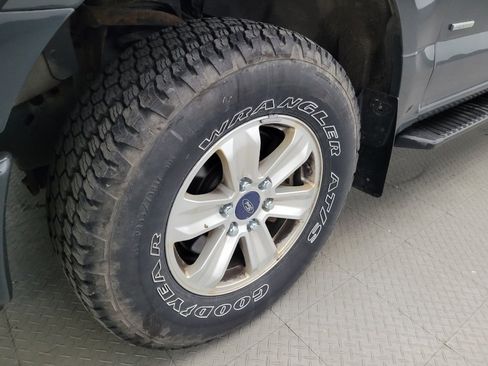 Used 2016 Ford F150 XL w/ Equipment Group 101A Mid AWD/4WD image 31