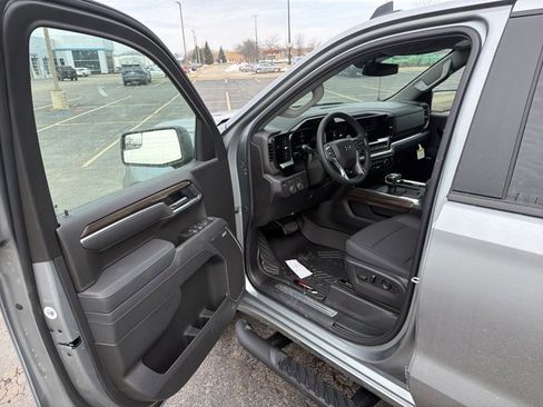 New 2026 Chevrolet Silverado 1500 RST image 9