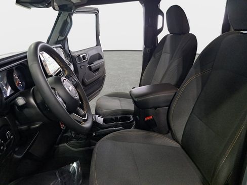 Certified 2024 Jeep Wrangler Willys image 17