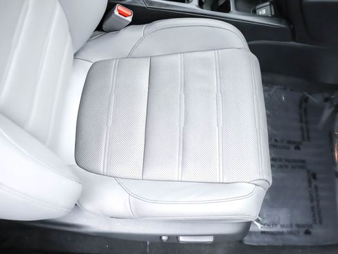 Used 2019 Honda CR-V EX-L image 33