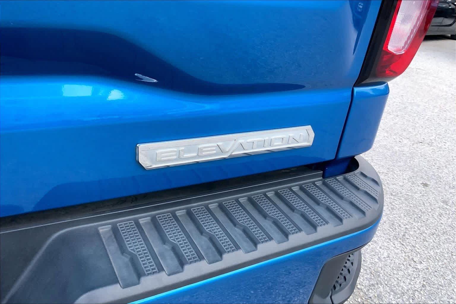 Used 2023 GMC Sierra 1500 Elevation RWD image 10