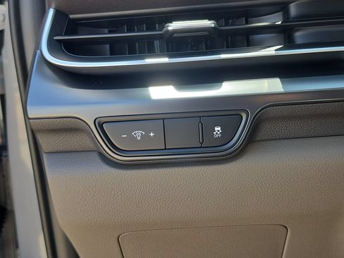 New 2027 Kia Carnival FWD image 27