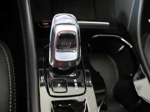 Used 2023 Volvo XC40 B5 Plus w/ Protection Package Premier AWD/4WD image 49