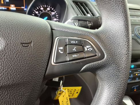 Used 2017 Ford Escape SE FWD image 22