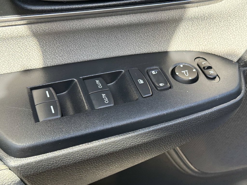 Used 2018 Honda CR-V EX image 22