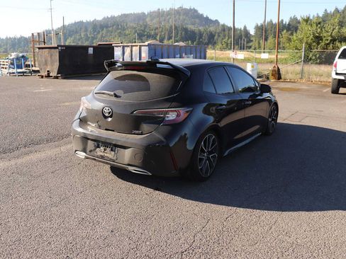 Used 2021 Toyota Corolla XSE FWD image 5