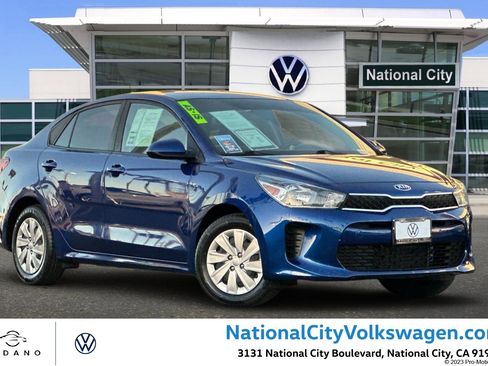 Used 2018 Kia Rio S image 1