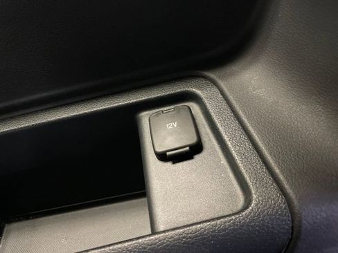 Used 2023 Ford Expedition Limited AWD/4WD image 46