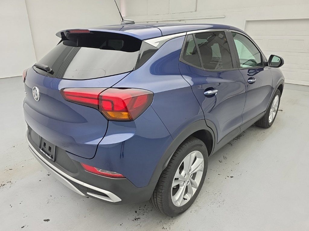 Used 2023 Buick Encore GX Preferred w/ Cold Weather Comfort Package AWD/4WD image 12