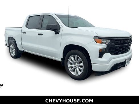 Used 2022 Chevrolet Silverado 1500 Custom RWD image 1