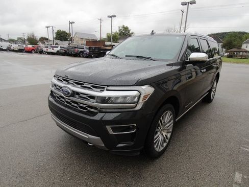 Used 2023 Ford Expedition Max Platinum image 10