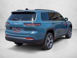 New 2026 Jeep Grand Cherokee Limited w/ Trailer Tow Package AWD/4WD video 2