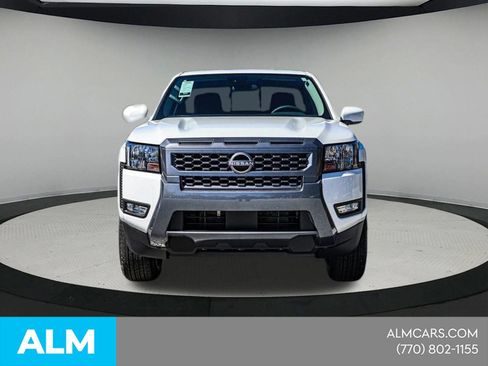 Certified 2025 Nissan Frontier SV w/ SV Convenience Package RWD image 11